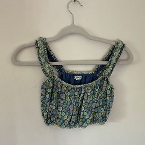 American eagle cropped top summer shirt new condition!! Worn 1 time